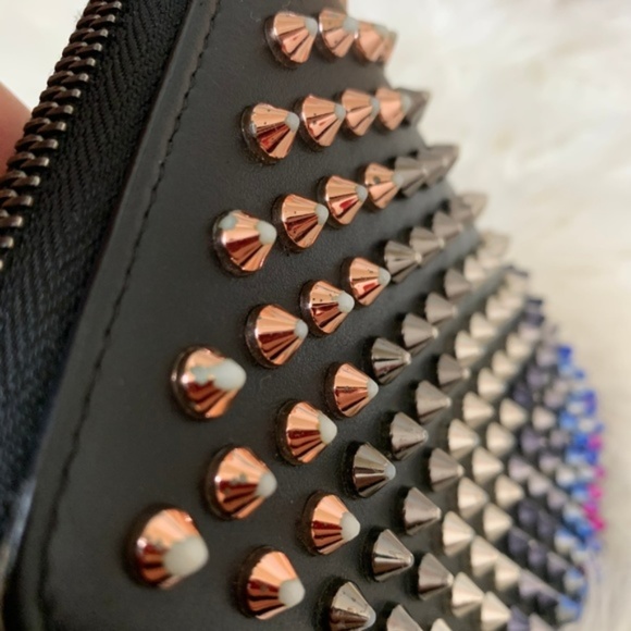 Authentic Christian Louboutin Zippy Wallet Black - Picture 6 of 12